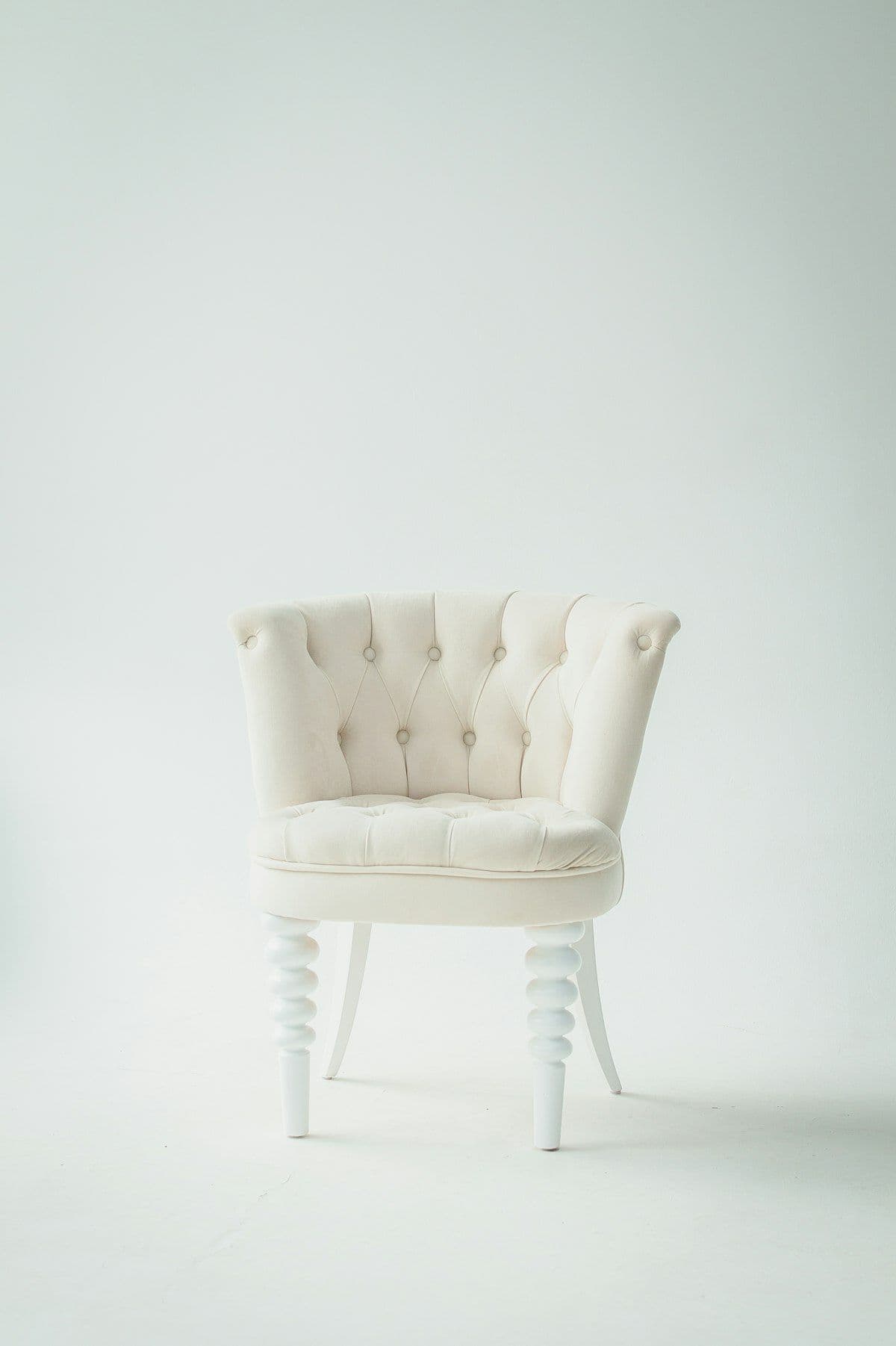 Grand Hospitality Armchair